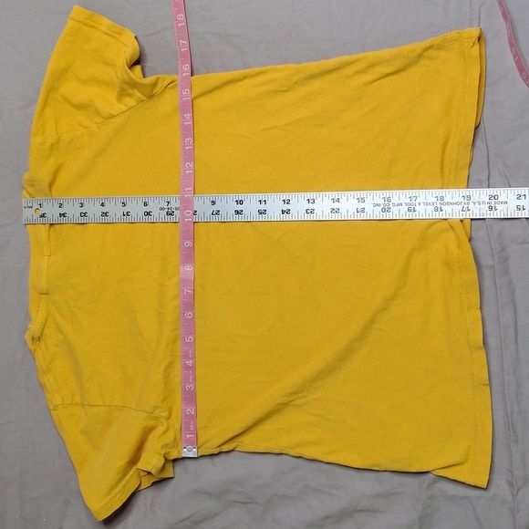 LA Hearts Shirt Women's Size XS X Small Gold Short Sleeve Graphic Waves - Picture 5 of 8